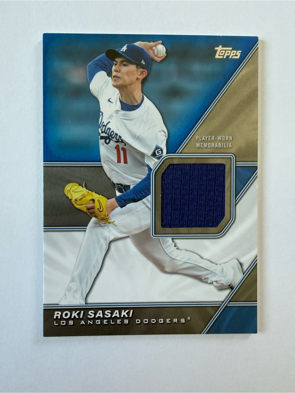 Topps Blue and White Player-Worn Memorabilia Card